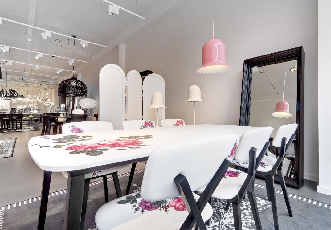 开云手机入口 - 桌几|餐桌|办公家具|开云中国家具|5点钟餐桌