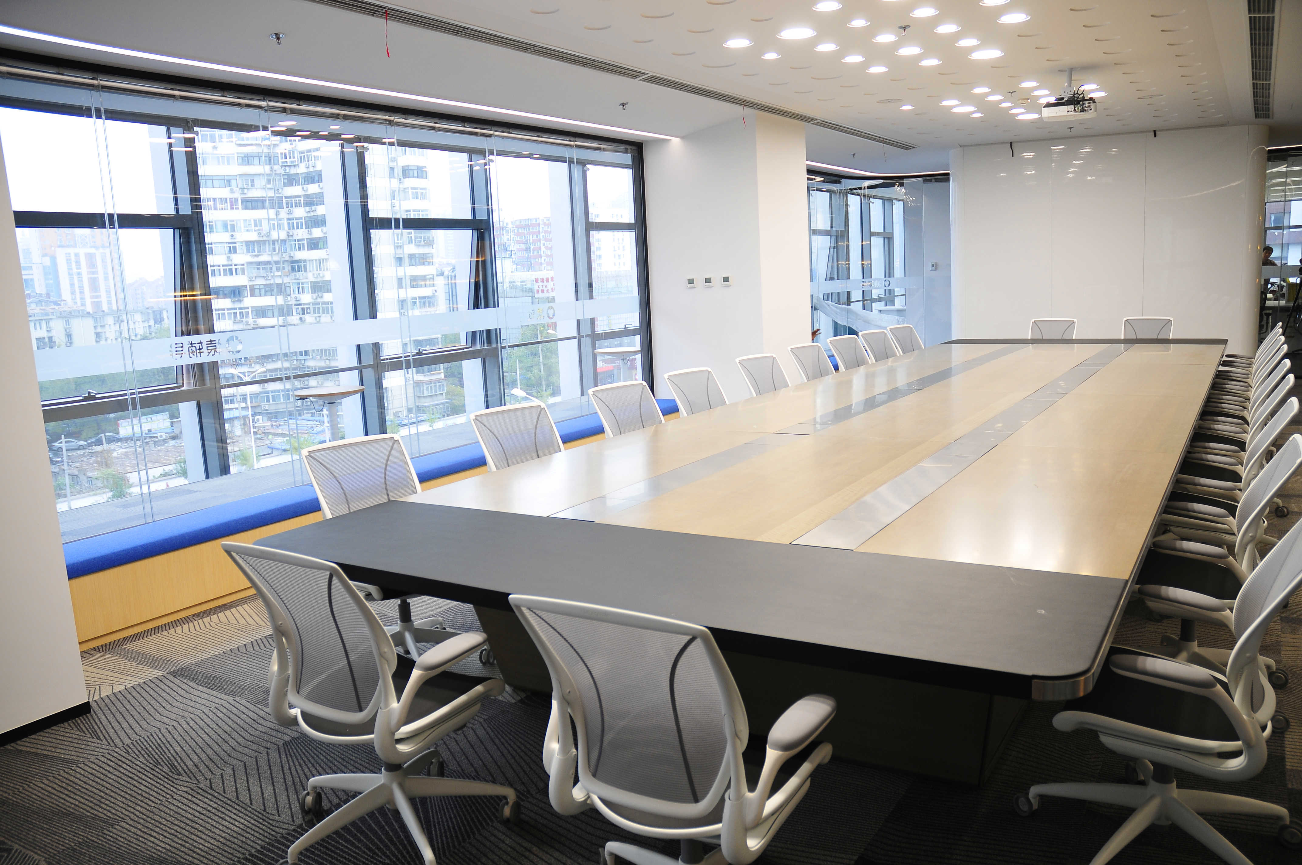 会议台|实木会议台|办公家具|开云中国家具|会议台
