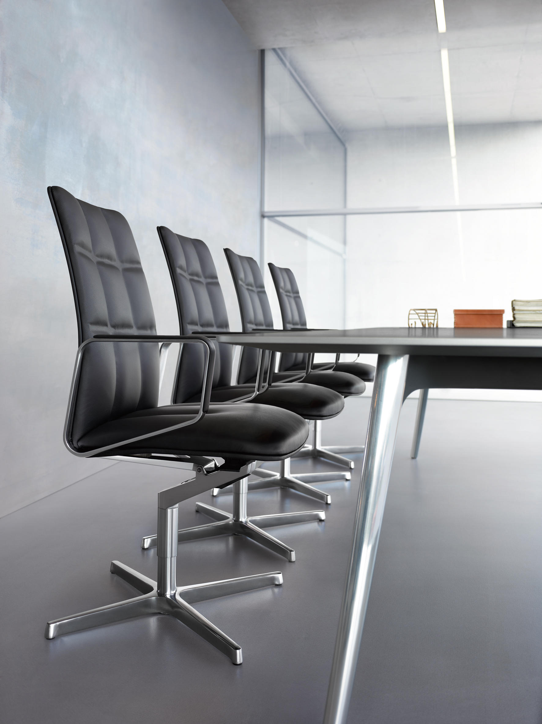 办公椅|现代真皮会议椅|办公家具|开云中国家具|LEADCHAIR EXECUTIVE会议椅