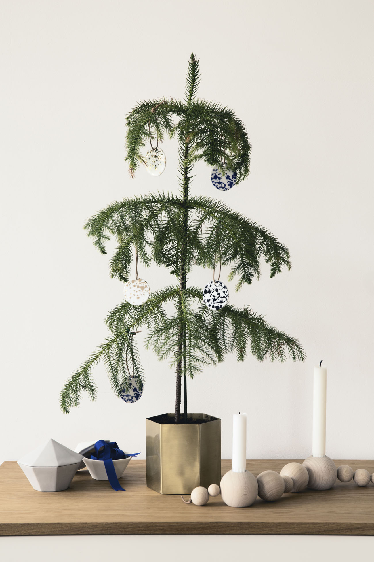 开云手机入口 - 附件|花器|办公家具|开云中国家具|六角花器